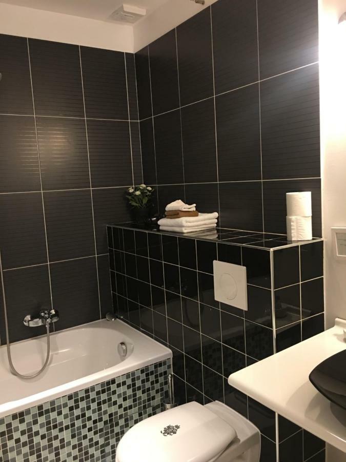 Josephine Bed & Breakfast 2*
